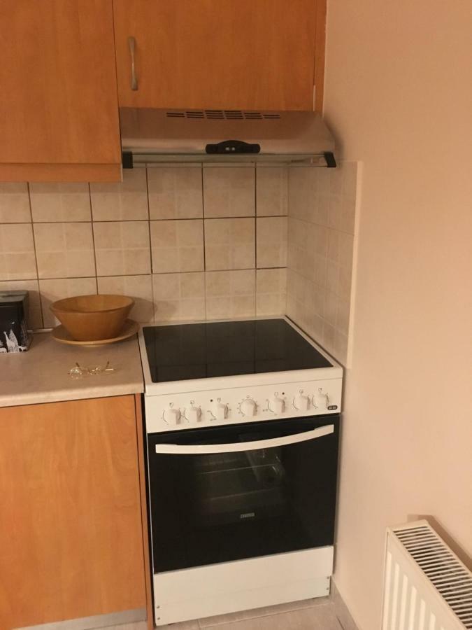 Central 2-Bedroom Luxury Apartment Kandiye Dış mekan fotoğraf